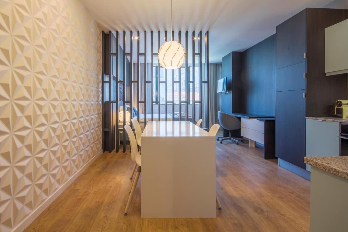 408 Gale Center Apartamento Wi-Fi, Estacionamento Porto Bagian luar foto